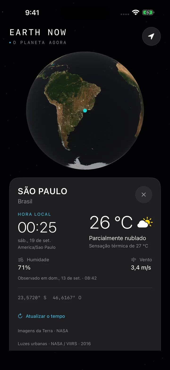Tela real do Earth Now com a hora local e as condições atuais do tempo em São Paulo.